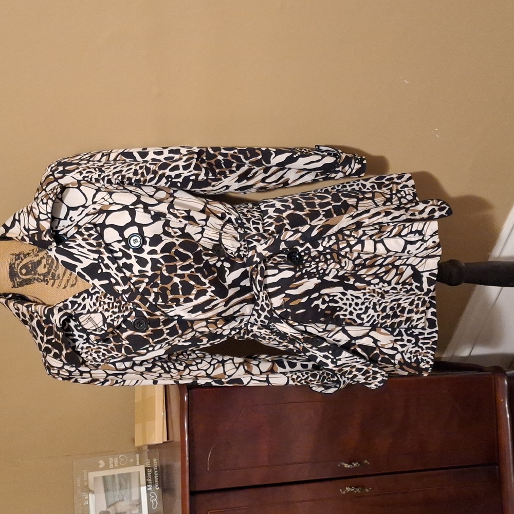 Adorable Ladies Animal Print Jacket